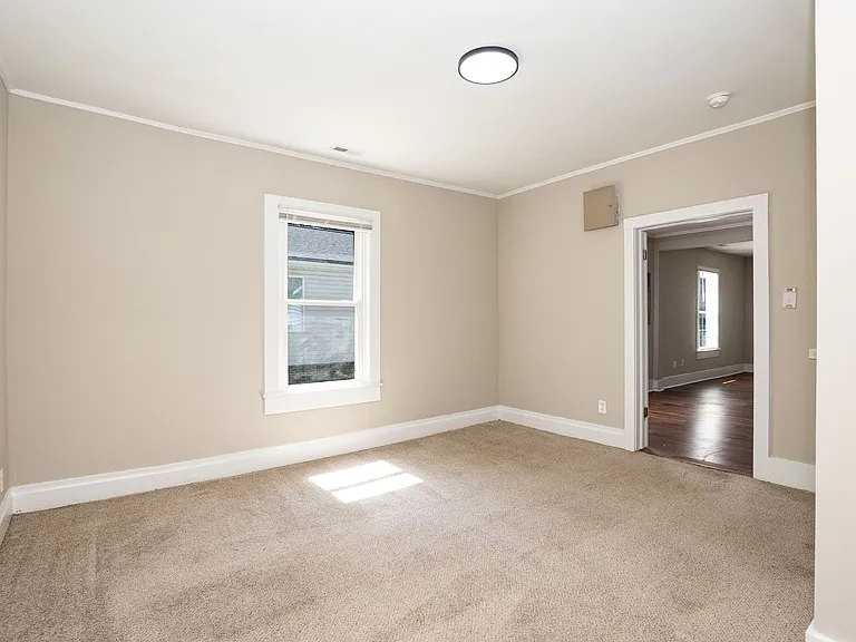 229 Lowry St — Photo 24