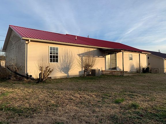 4th image of 118 Waterford Ln