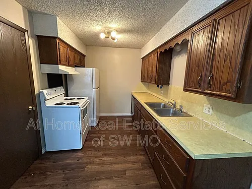 1955 S Ingram Mill Rd #C Photo 1