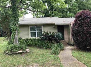 2821 Richview Park Cir S, Tallahassee, FL 32301
