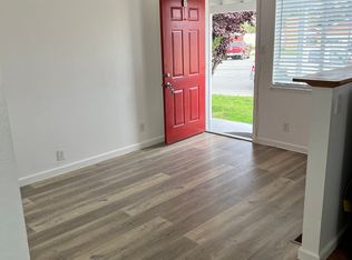 7636 Sunset Ave, Newark, CA 94560