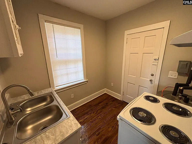 1219 Elmwood Ave #1 — Photo 7