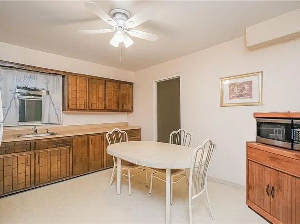 38 Bleeker Place image 21 of 35