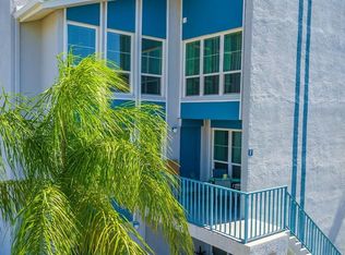 303 Rex Pl APT F, Madeira Beach, FL 33708