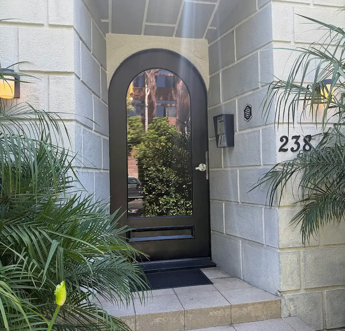 1 bed, 750 sqft, $2,850 — Photo 2