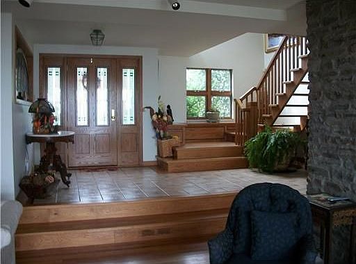 5th image of 11 Grandview Ave