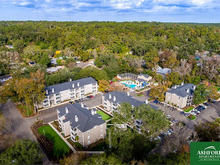 Ashford Apartments at Betton Hills — Photo 42