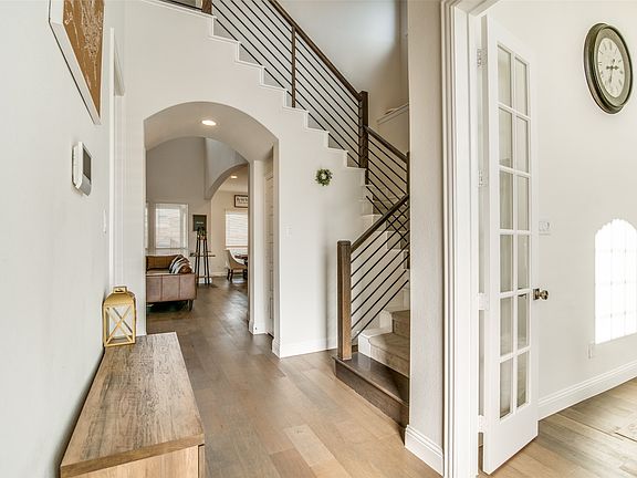 5th image of 620 Windy Ridge Ln