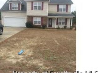 14 Yancey Ct, Spring Lake, NC 28390