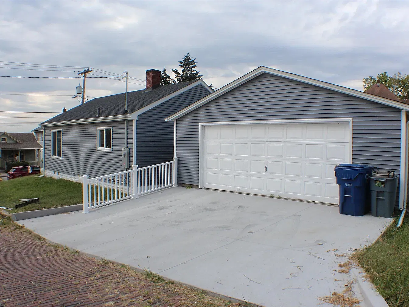 2 bed, 768 sqft, $1,500 — Photo 4