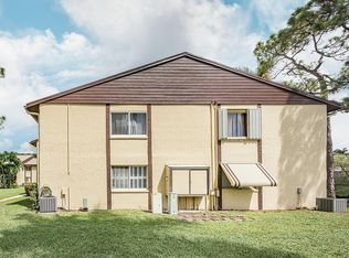 311 Pine Ridge Circle #B-1, Greenacres, FL 33463