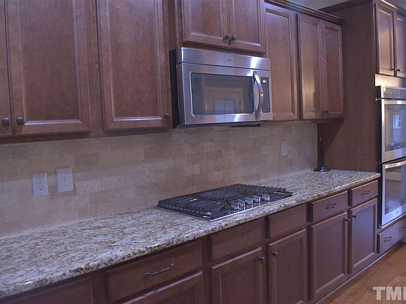 5th image of 277 Running Springs Ct