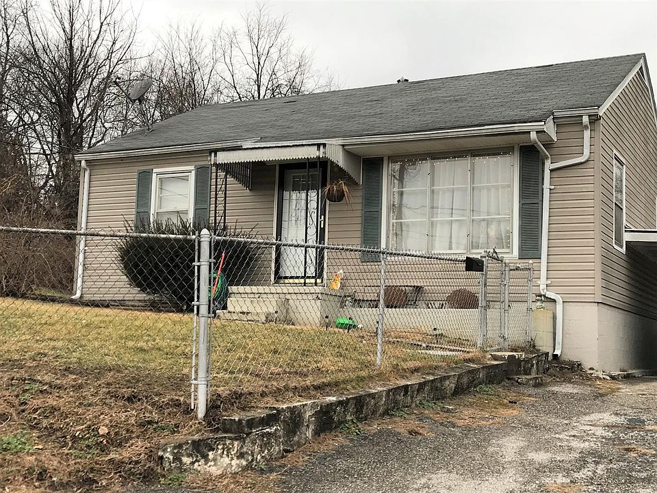 1st image of 716 Hillcrest Ave