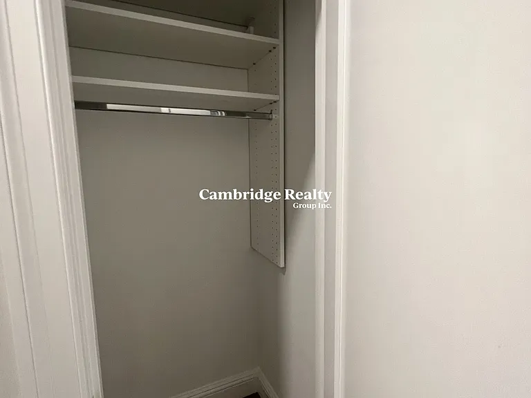 35 Park St #2T — Photo 13