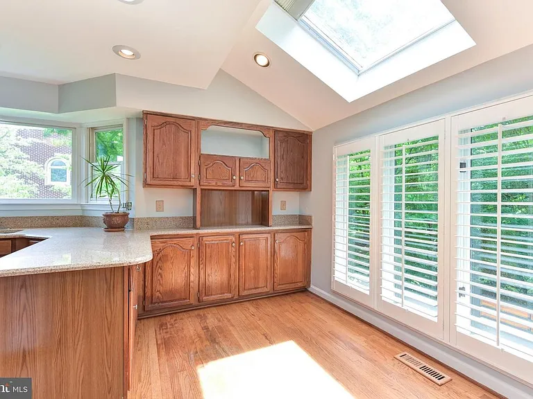 6801 McLean Province Cir — Photo 21
