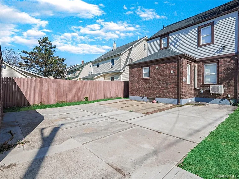 21 James Ll Burrell Ave — Photo 16