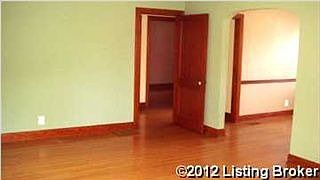 5th image of 932 Parkway Dr