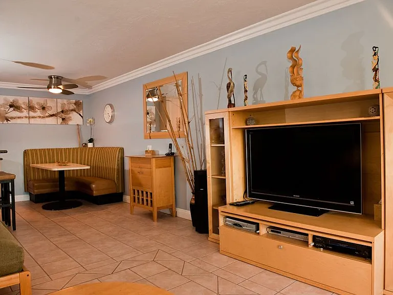 dining area.