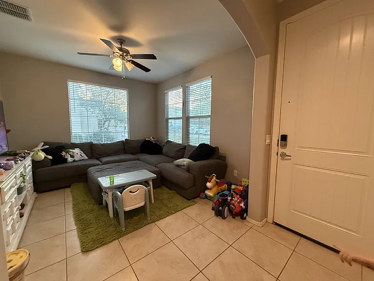17717 W Mandalay Ln — Photo 7