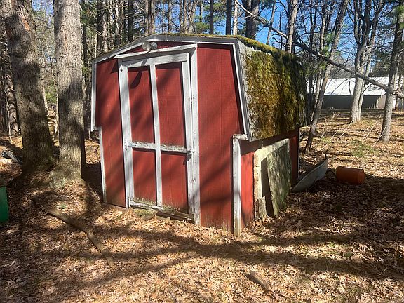 3rd image of 2832 N White Pine Dr