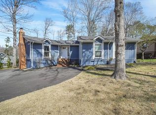 306 Happy Creek Rd, Locust Grove, VA 22508