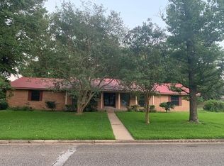 704 Bergstrom Pl, Marshall, TX 75672
