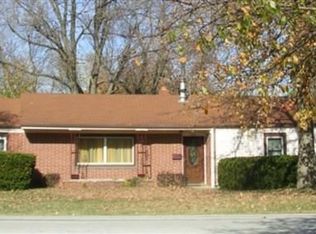 2757 E Lombard St, Springfield, MO 65802