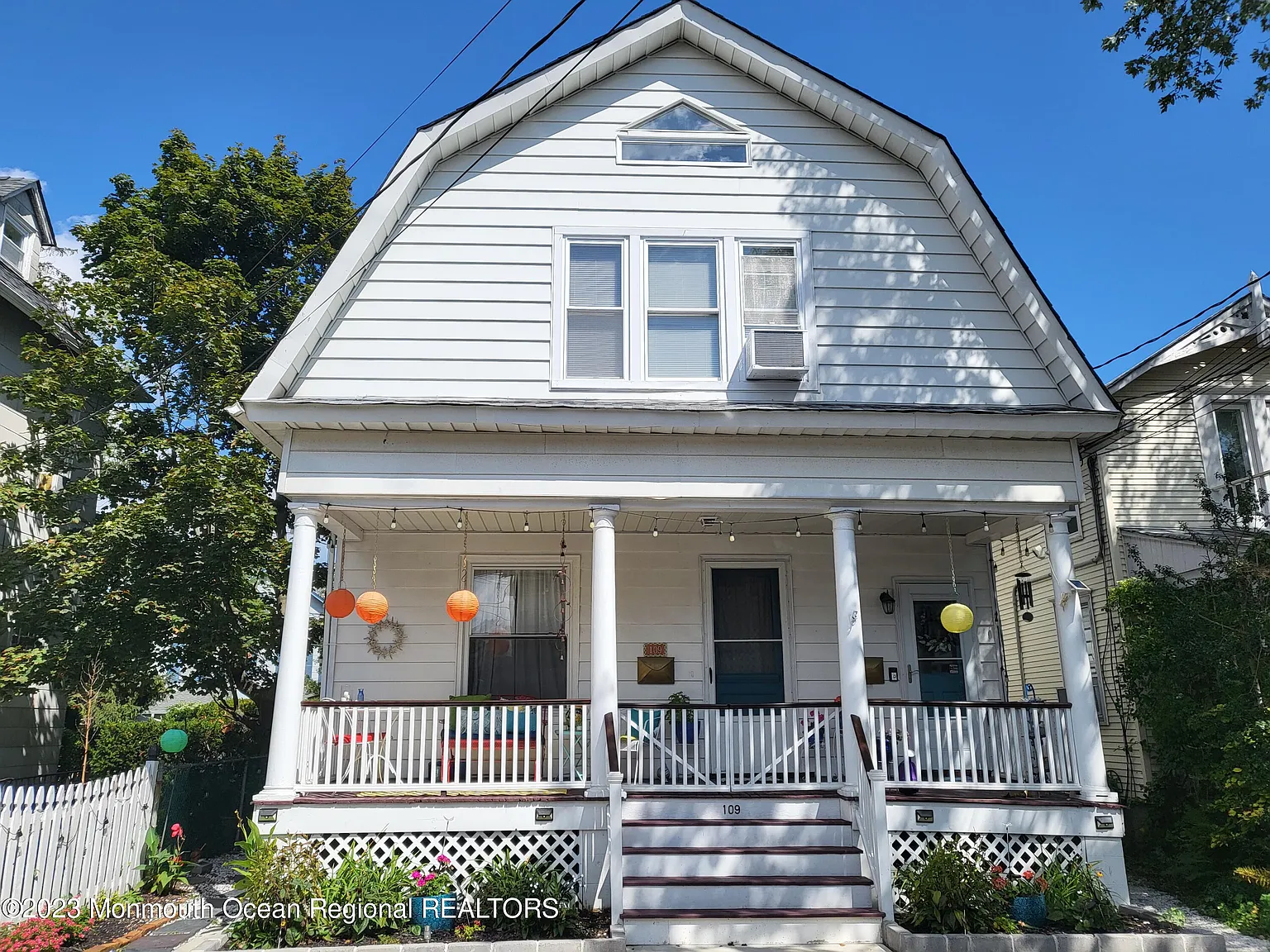 2 bed, 1334 sqft, $2,200 — Photo 1