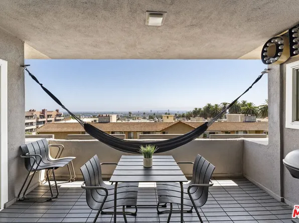 7309 Franklin Ave APT 403, Los Angeles, CA 90046