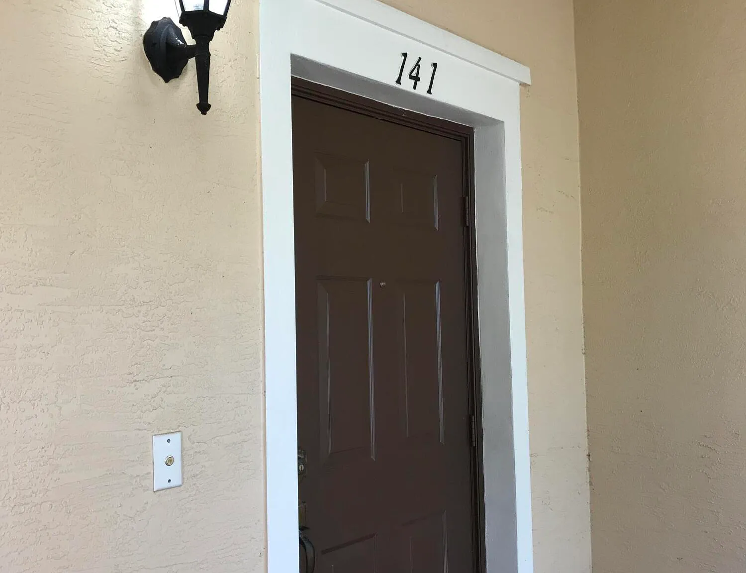 3 bed, 2.5 bath, 1751 sqft, $3,100 — Photo 1