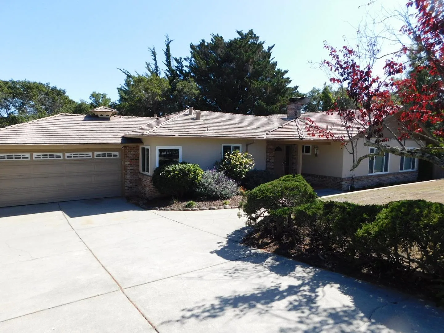 1415 Marlborough Rd photo 1