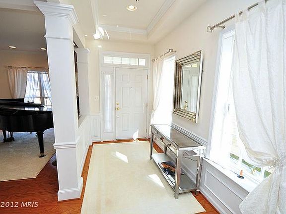 5th image of 103 Butterfly Dr #105