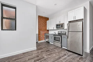 Rented by Imperial Property Advisers