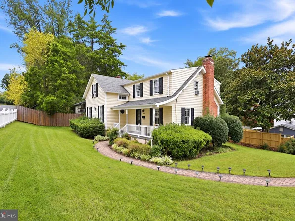 3816 N Glebe Rd, Arlington, VA 22207