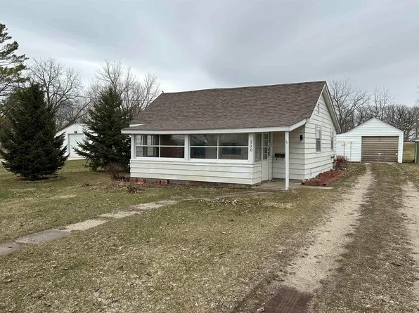 130 Railroad St, Marble Rock, IA 50653