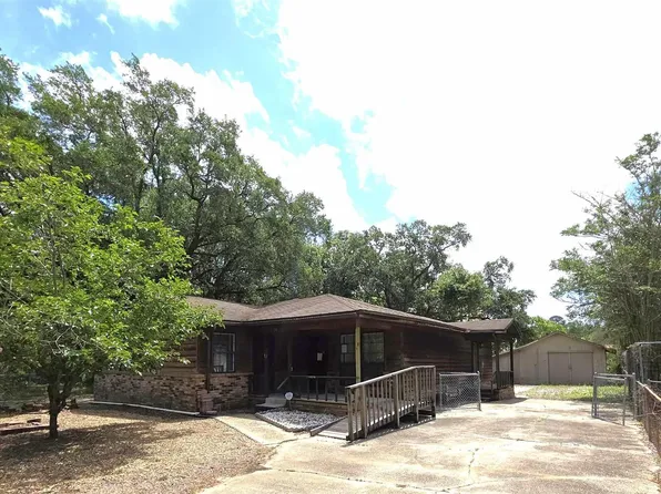 335 Vera St, Pensacola, FL 32514