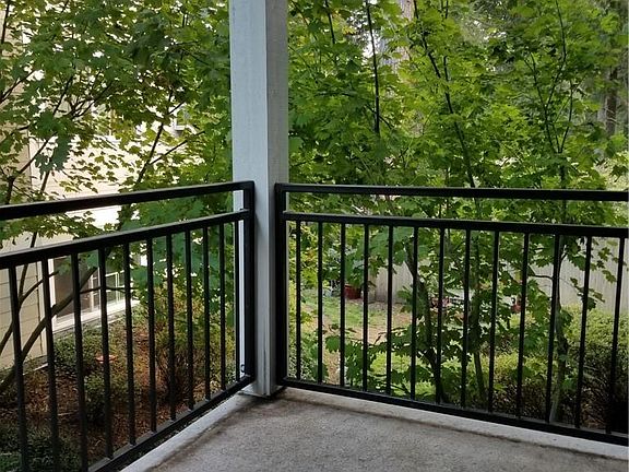 2nd image of 1407 Evergreen Park Dr SW Unit 201