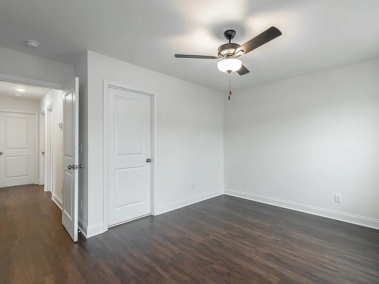 1 5563 Stream Ln #1 — Photo 25