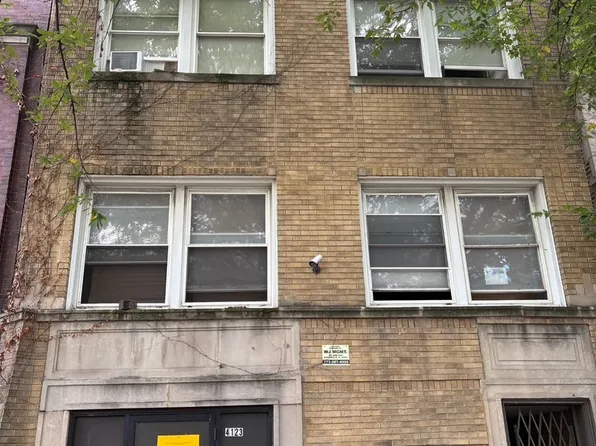 4123 W Washington Blvd, Chicago, IL 60624