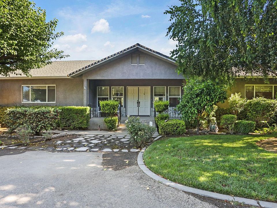 1st image of 8855 E Kettleman Ln