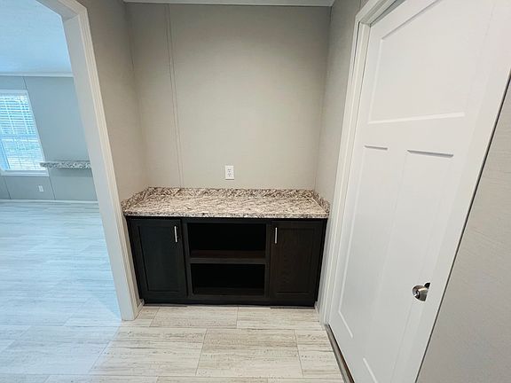 Foyer/Arrival Center