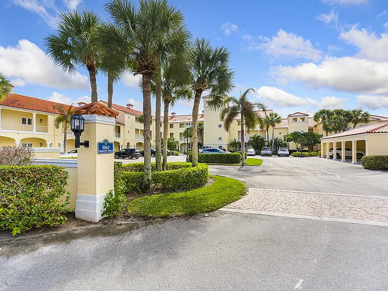 5065 Harmony Cir #106 — Photo 4