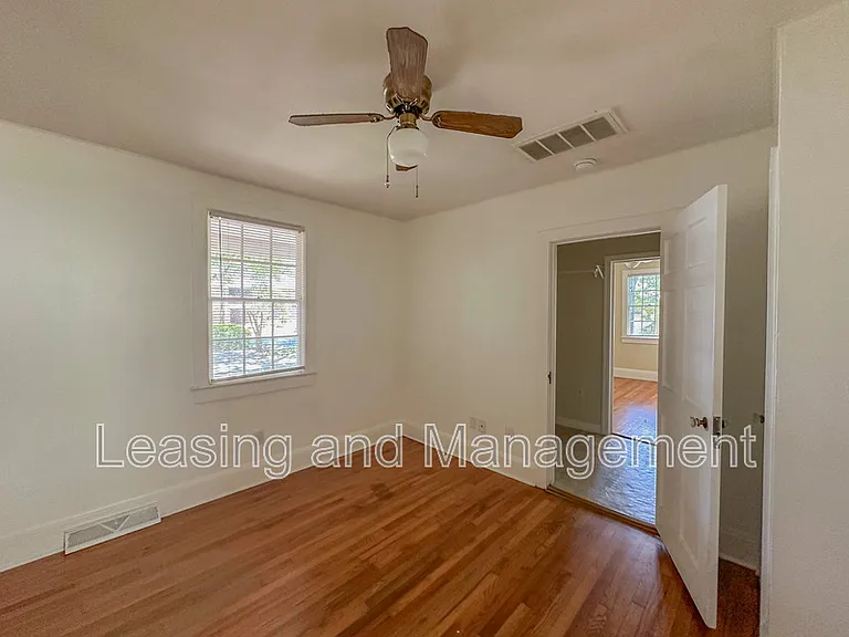 1709 Mulmar St — Photo 16