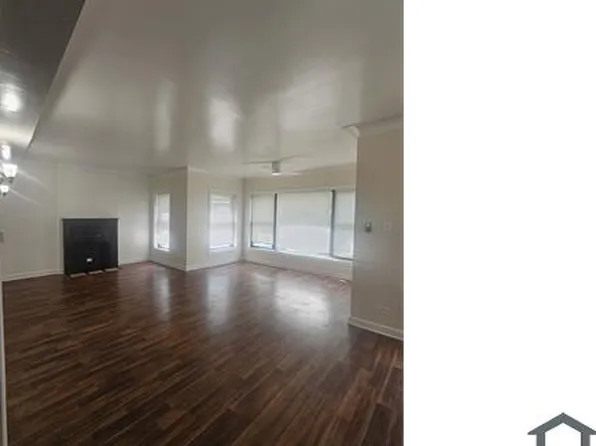 6751 S Ridgeland Ave, Chicago, IL