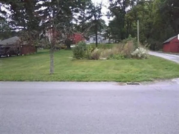 131 High St, Apple Creek, OH 44606