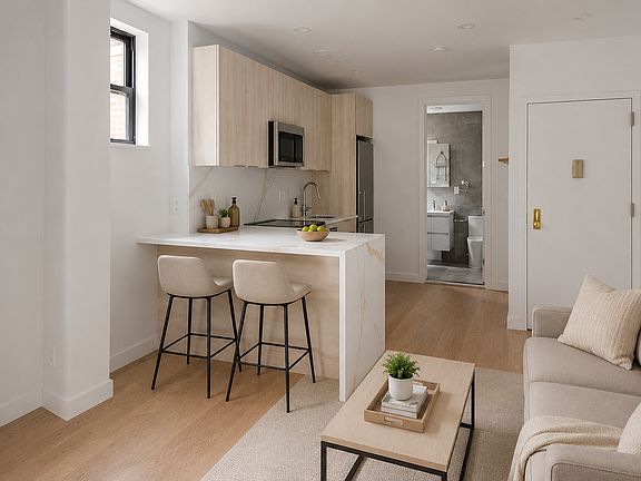 3rd image of 142 Sullivan St APT 10