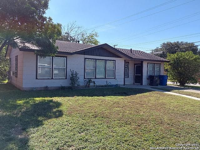 1st image of 802 Utopia Ln