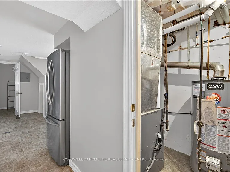 117 Bolton Ave — Photo 2