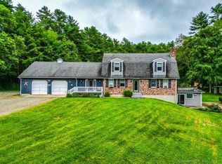 186 Shetucket Tpke, Voluntown, CT 06384