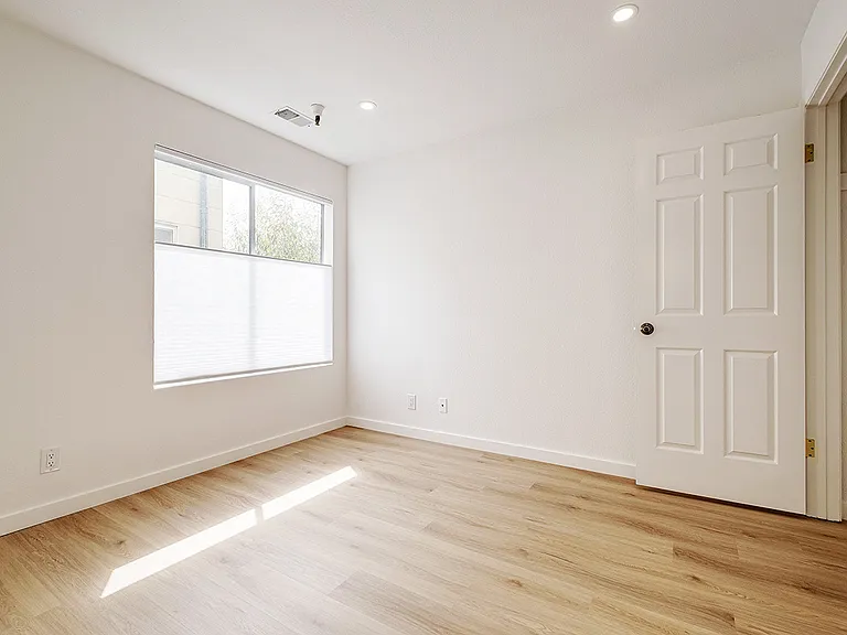 479 24th Ave #3 — Photo 20